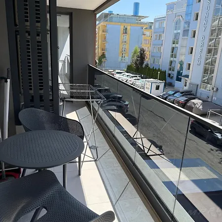 Sea 9 Apartamento Sunny Beach