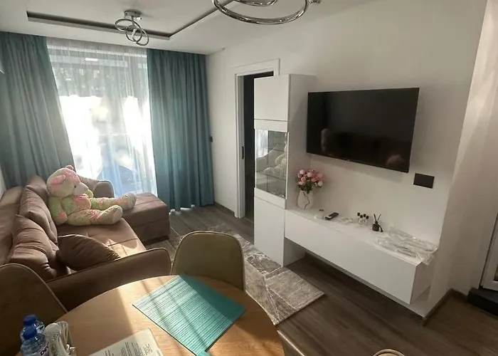 Sea 9 * Slantchev Briag